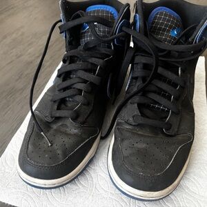 Nike Dunk High SE Hyper Royal Camo